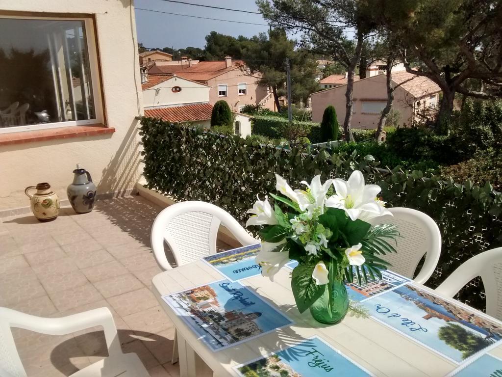 Villa Veronique Saint-Raphael  Luaran gambar